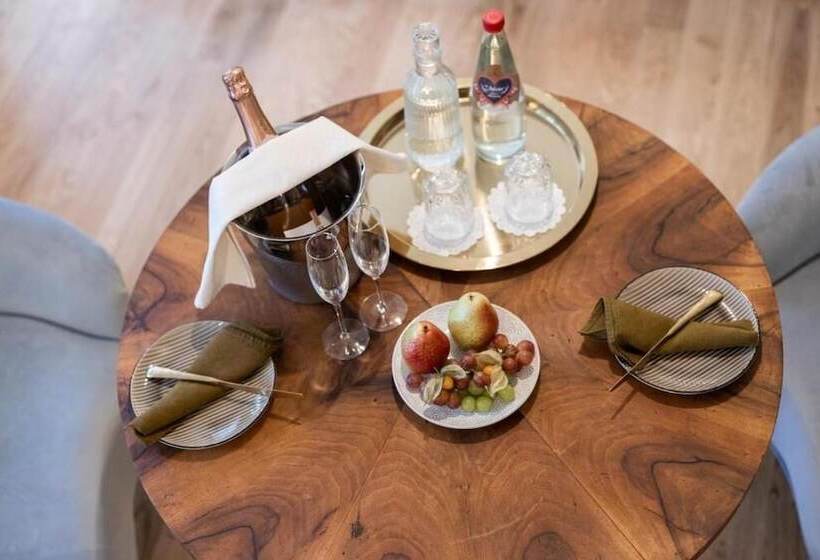 جناح جونيور, De Merin Boutique Hotel Straden