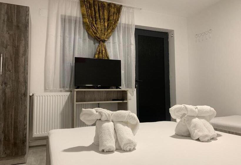 Quarto Estandar, Casa David