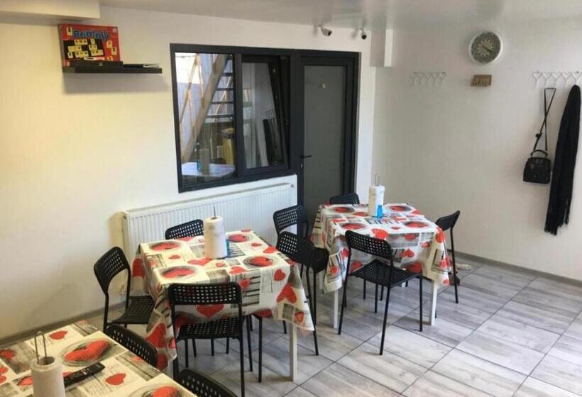 Economy Quadruple Room, Casa David