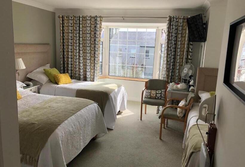 패밀리 룸, Petra House B&b