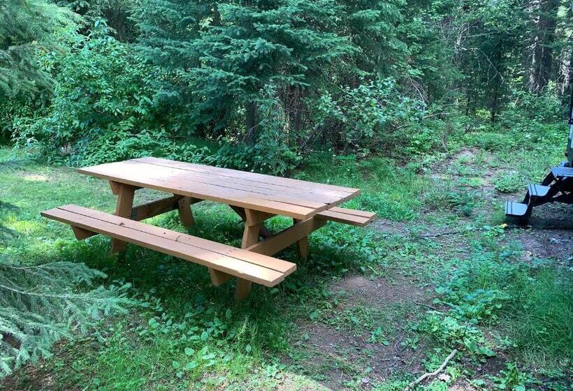 Семейное Бунгало, Glacier Haven Inn