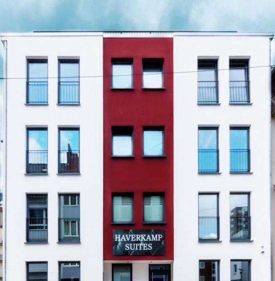 带阳台套房, Haverkamp Suites