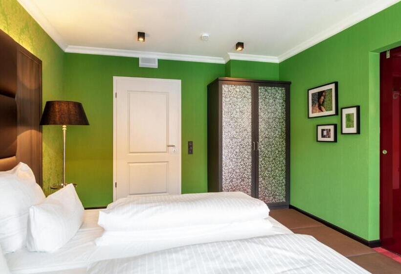 带阳台套房, Haverkamp Suites