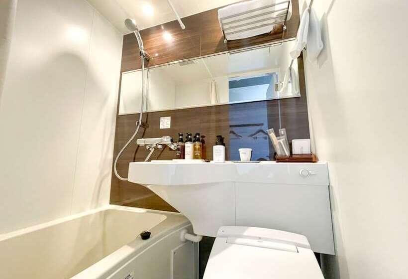 Cameră Standard, Livemax Budget Nagoya Shinkansen Guchi