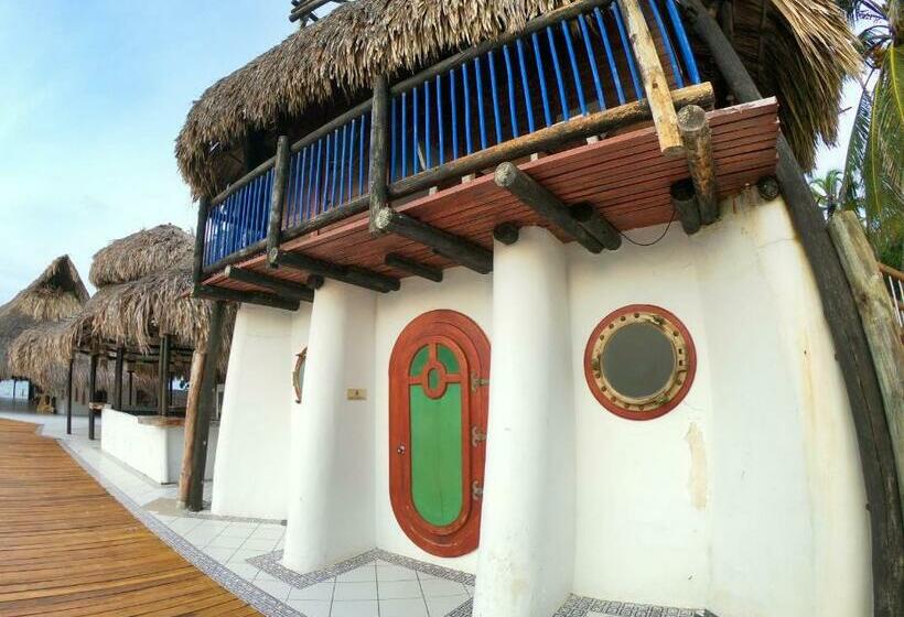 수피리어 룸, Múcura Club