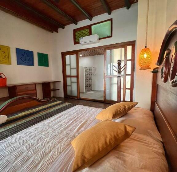 스탠다드 룸, Múcura Club