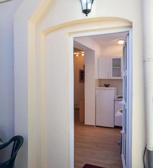 آپارتمان 1 خوابه همکف, Apartments & Rooms Jelka