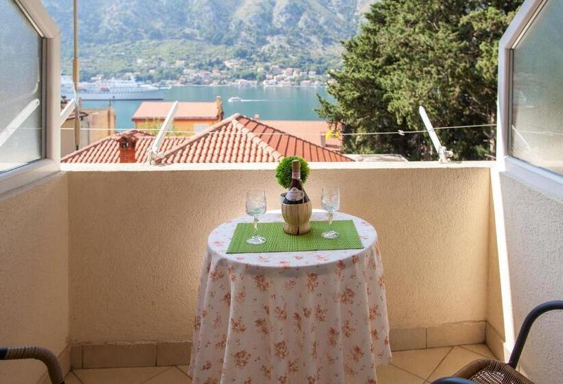 اتاق استاندارد با بالکن, Apartments & Rooms Jelka