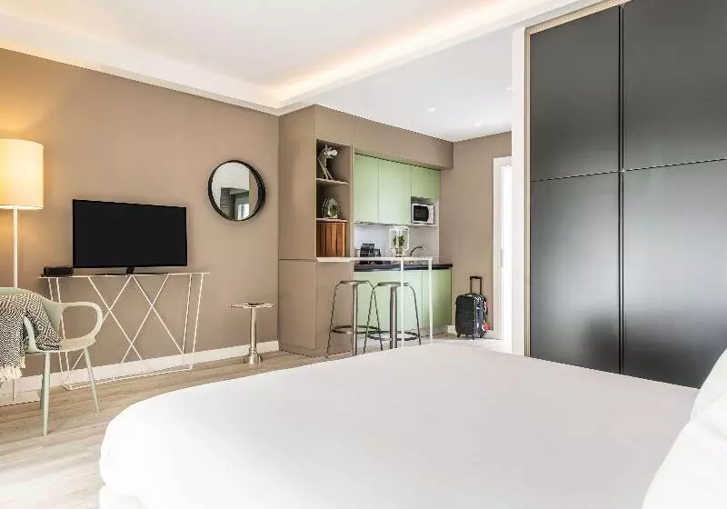 Monolocale Superiore, Aparthotel Adagio Rome Vatican