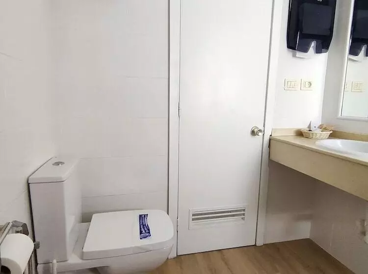 آپارتمان 1 خوابه با چشم‌انداز دریا, Apartamentos El Paseo