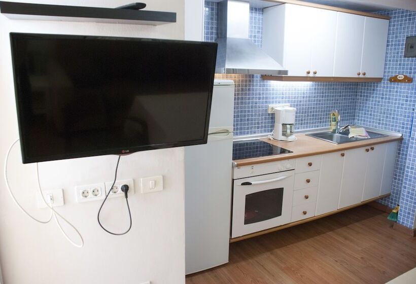 海の見える１ベッドルームアパートメント, Apartamentos El Paseo