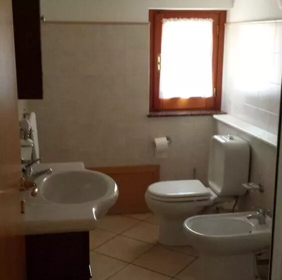 اتاق استاندارد سه نفره, B&b Casalotto Inn