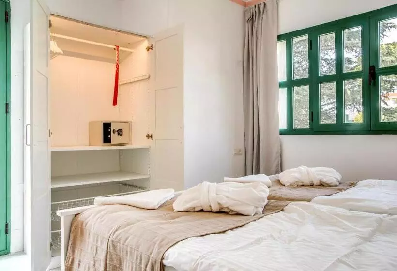 اتاق استاندارد با بالکن, Hostal Alegre
