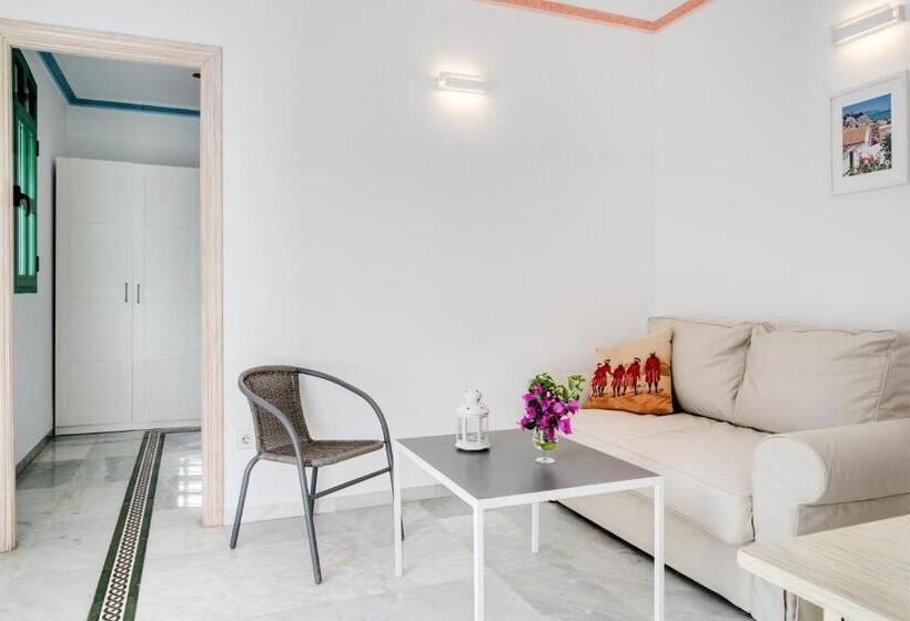 스탠다드 스튜디오 킹침대, Hostal Alegre