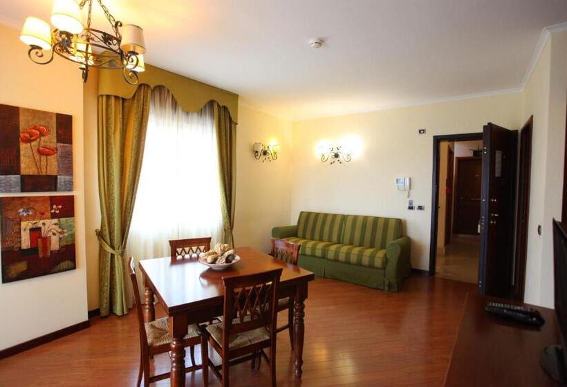 דירת חדר, Altea Suites