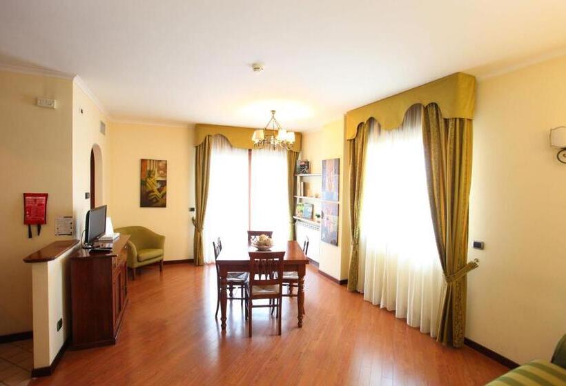 דירת שני חדרים, Altea Suites