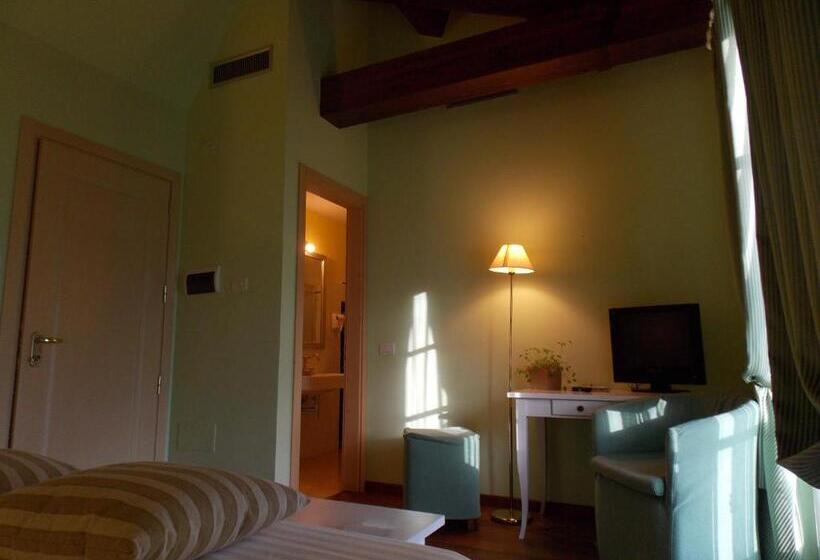 컴포트 룸, Ca  Virginia Country House Wellness