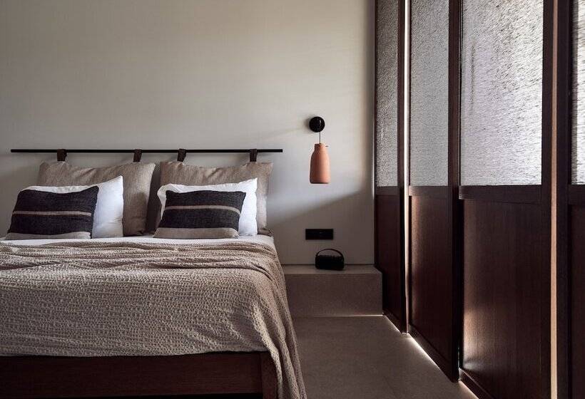 سوییت خانوادگی, Contessina