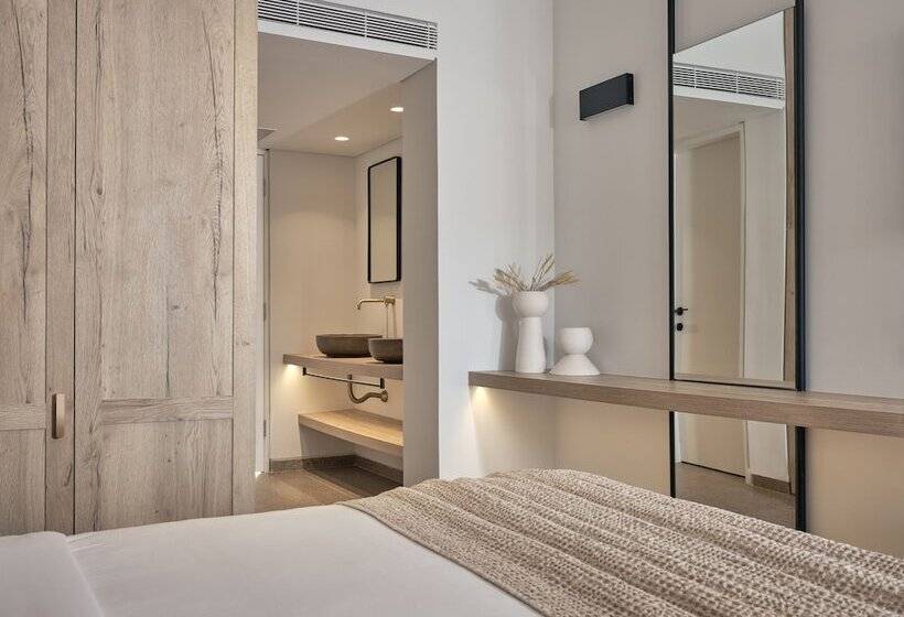 اتاق سوپریور, Contessina