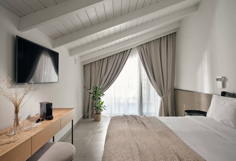 اتاق اجرایی, Contessina