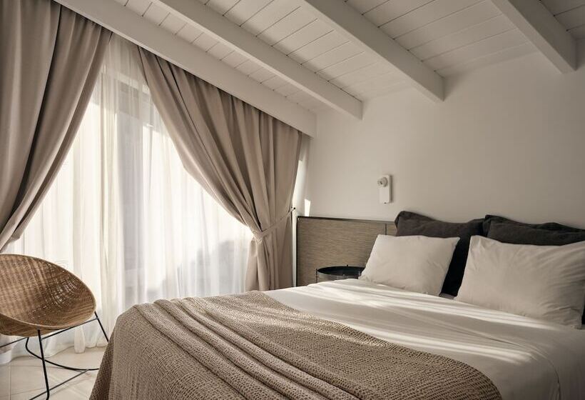 اتاق اجرایی, Contessina