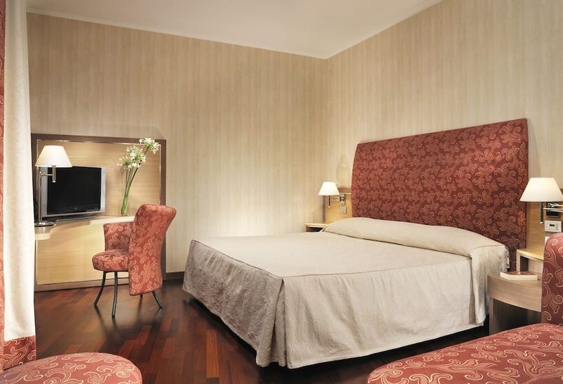 スタンダードルーム, Poli