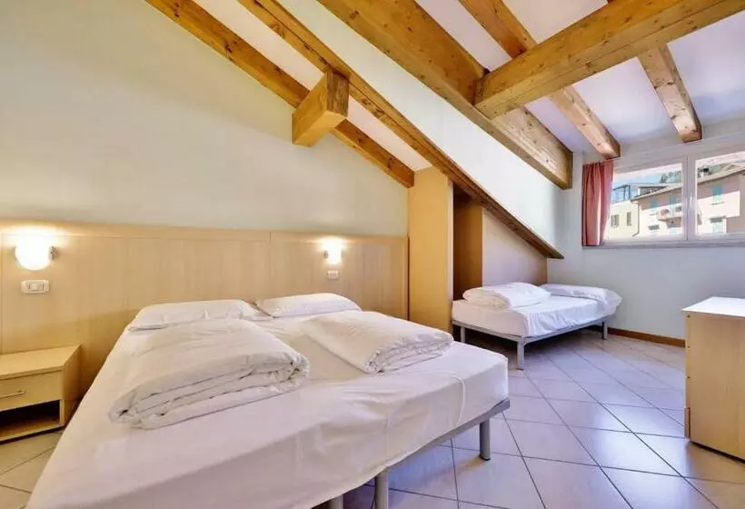 1ベッドルームペントハウスアパート, Residence Zust