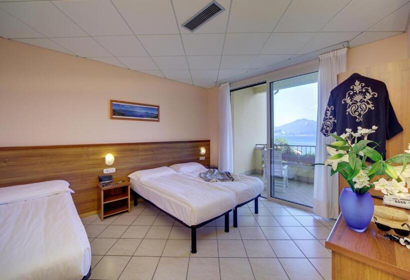 آپارتمان 2 خوابه, Residence Zust