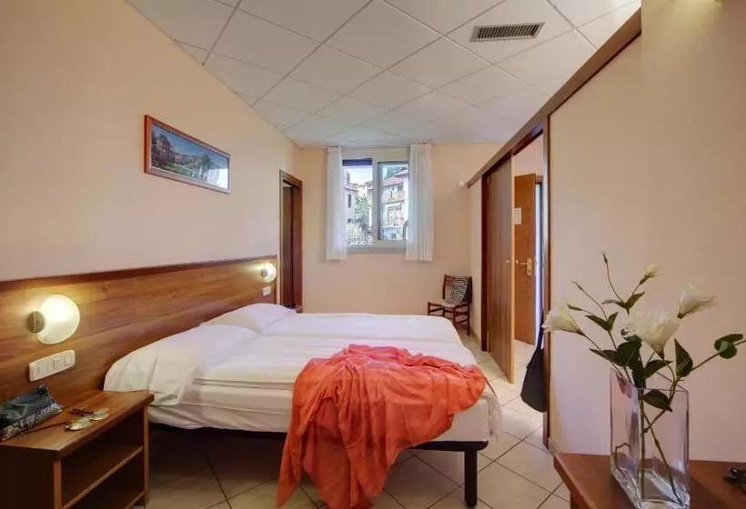 1ベッドルームアパートメントをつなぐ, Residence Zust