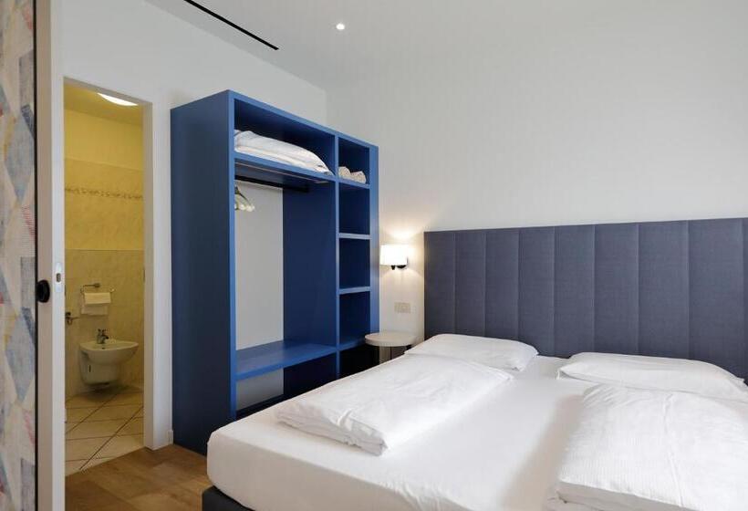 آپارتمان 1 خوابه, Residence Zust