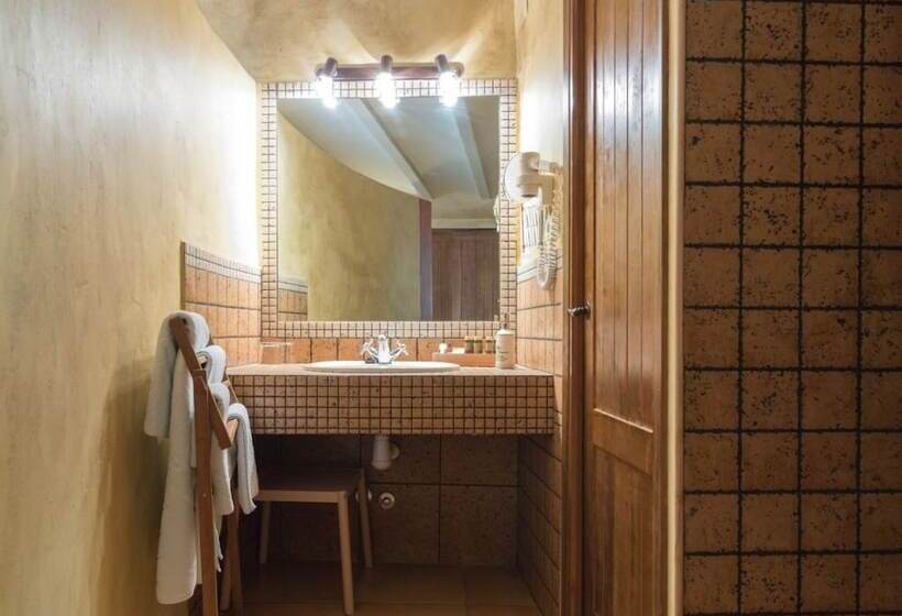 Полулюкс, El Jardín Vertical