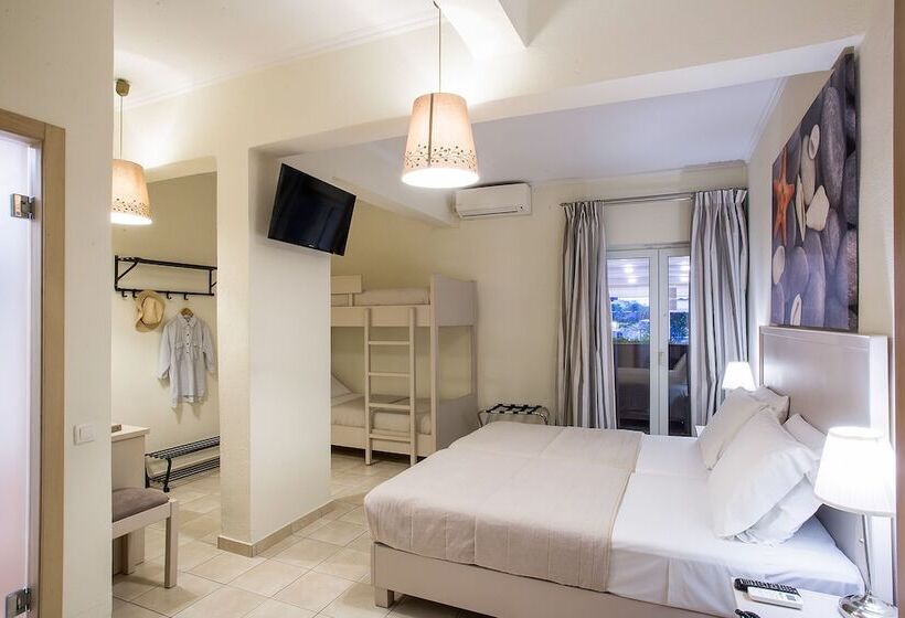 Семейный Номер, Telesilla