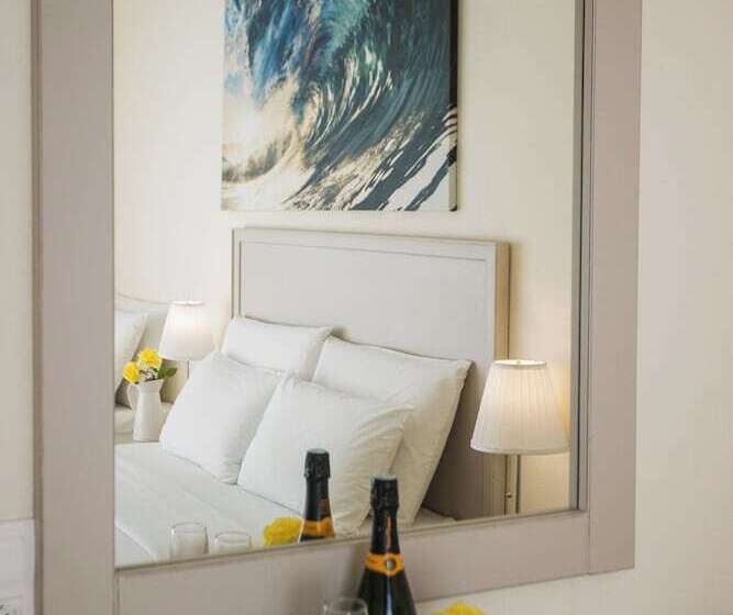 Номер Стандарт Трехместный, Telesilla