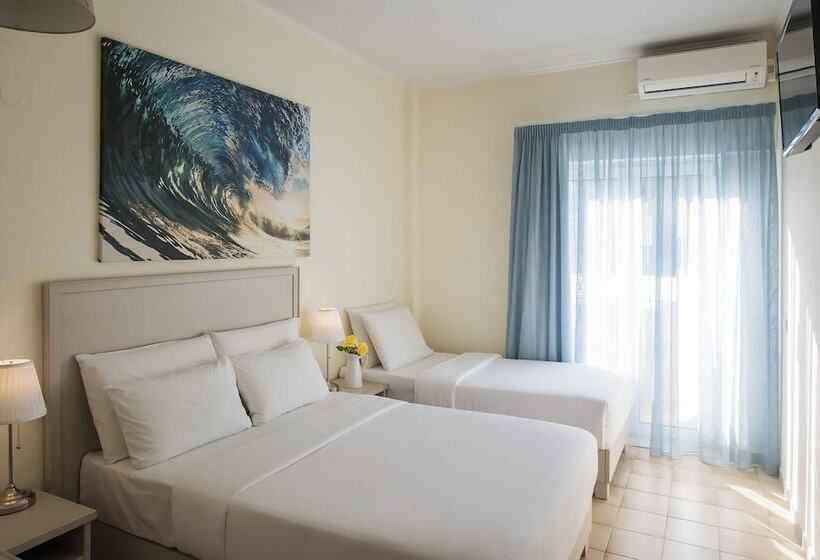 Номер Стандарт Трехместный, Telesilla