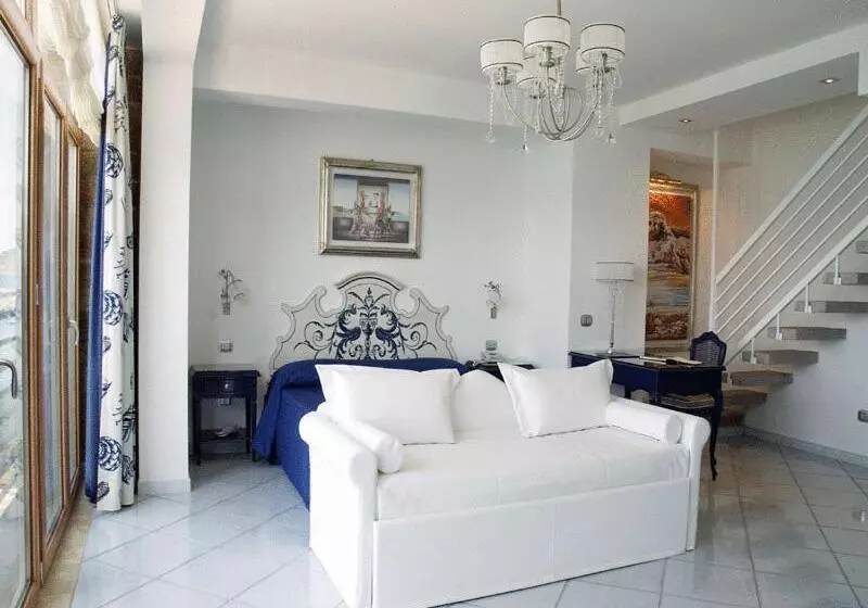 オーシャンビュースイート, Villa Sirio