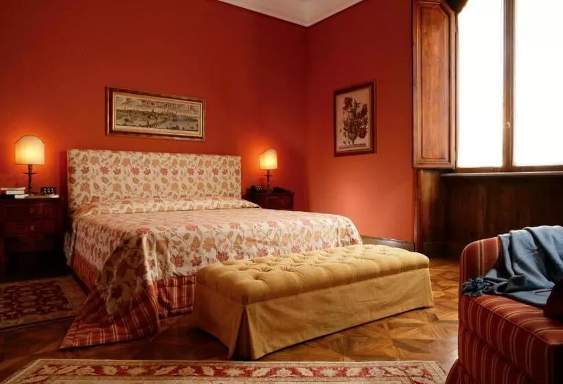 اتاق لوکس, Villa Spalletti Trivelli