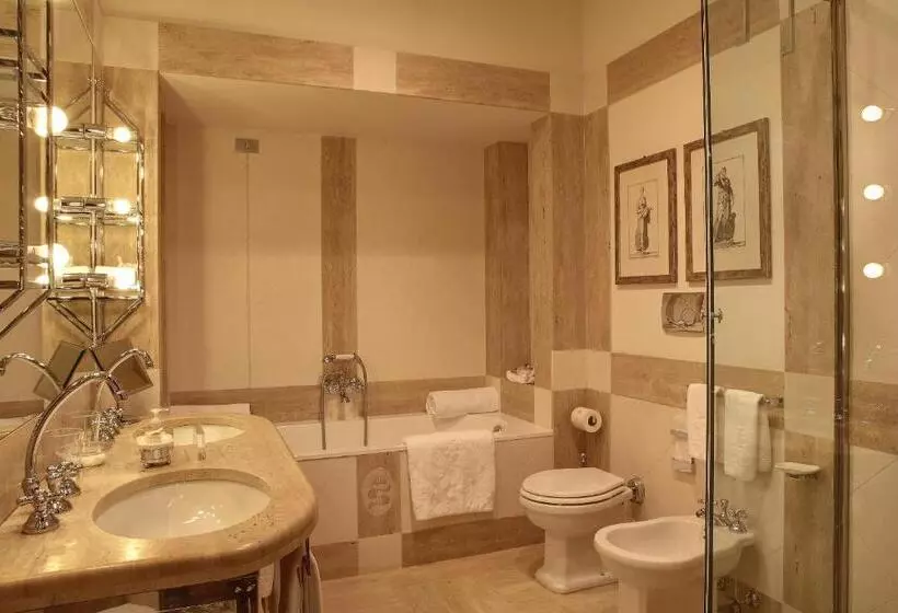 اتاق لوکس, Villa Spalletti Trivelli