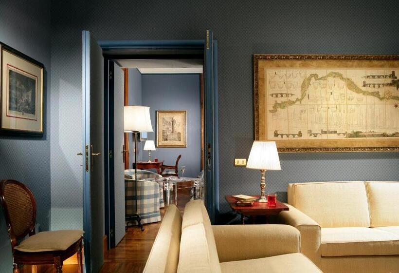 سوییت لوکس, Villa Spalletti Trivelli