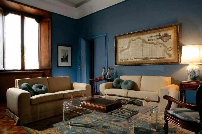 سوییت لوکس, Villa Spalletti Trivelli