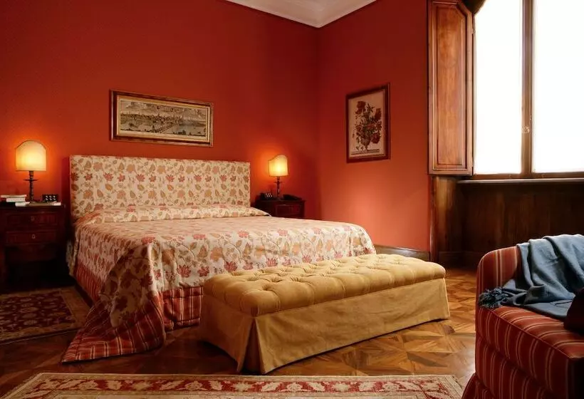 اتاق لوکس, Villa Spalletti Trivelli