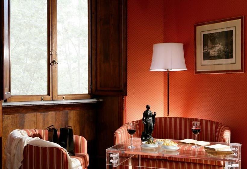 سوییت جونیور, Villa Spalletti Trivelli