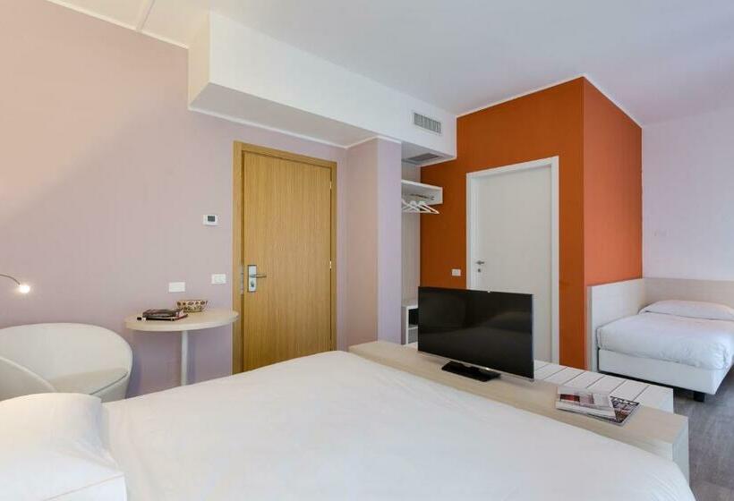 标准三人间, Kleos Hotel Milano By Kleos Group Collection