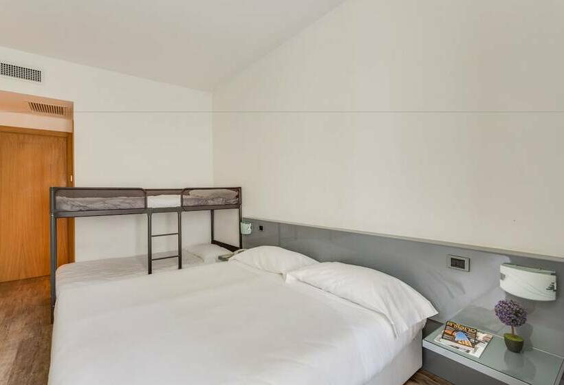 标准三人间, Kleos Hotel Milano By Kleos Group Collection