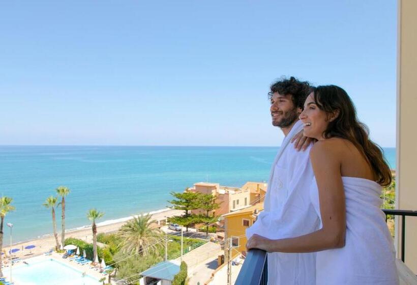 豪华海景房带阳台, Za Maria