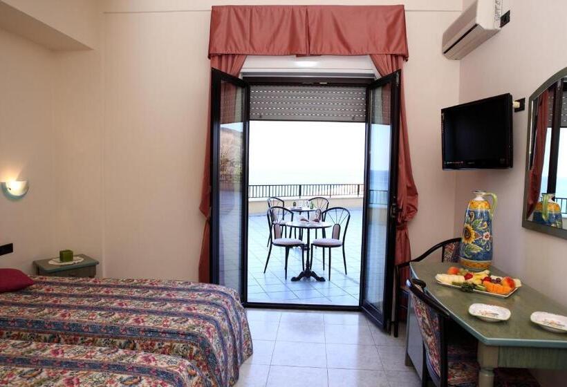 带海景的标准房, Za Maria