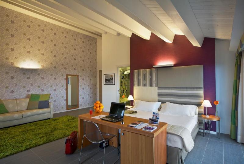 סוויטת ג'וניור, Poggio Del Sole