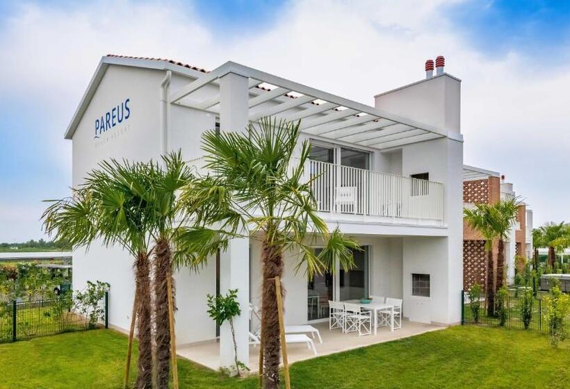 带花园景观及2个卧室的公寓, Pareus Beach Resort