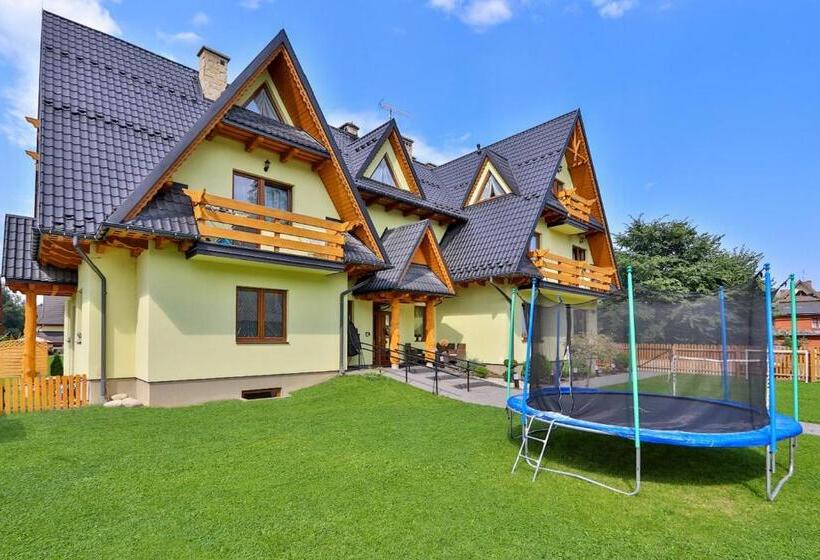 اتاق سوپریور چهار تخته, Słoneczny Dworek