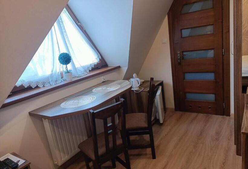 اتاق سوپریور, Słoneczny Dworek