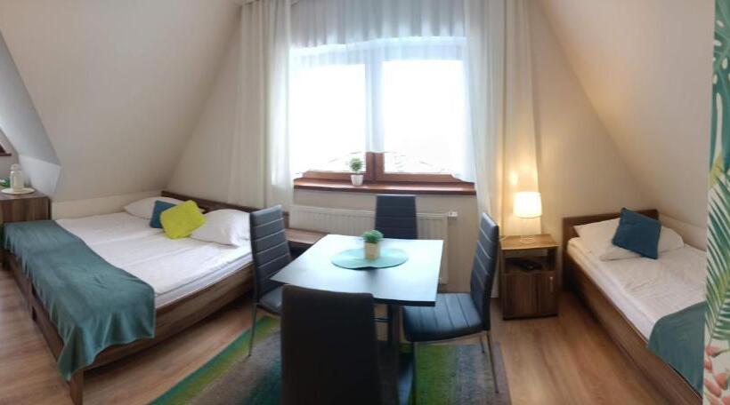 اتاق سوپریور سه تخته, Słoneczny Dworek